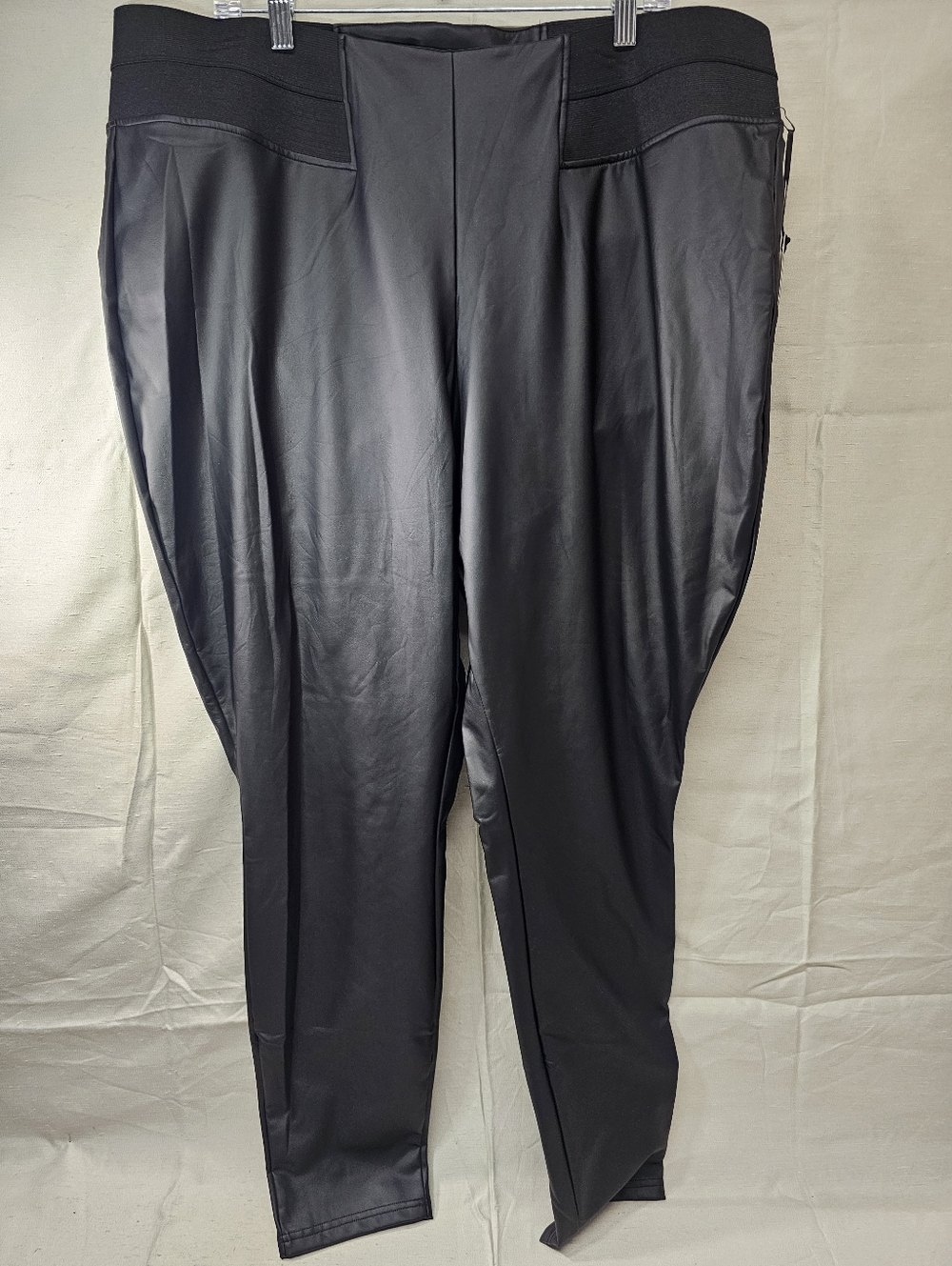 Simply Vera Vera Wang Women's Black High-rise Faux-Leather Legging Size 2x